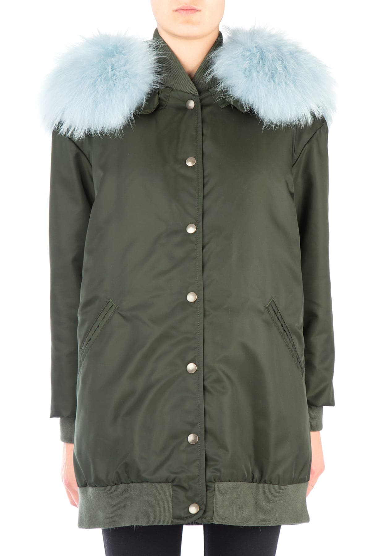 BOMBER