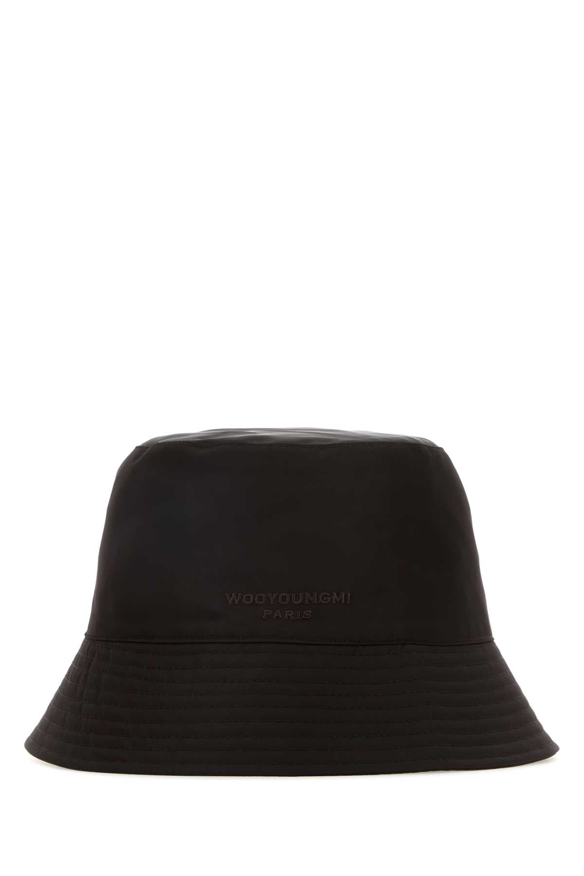 Black nylon bucket hat