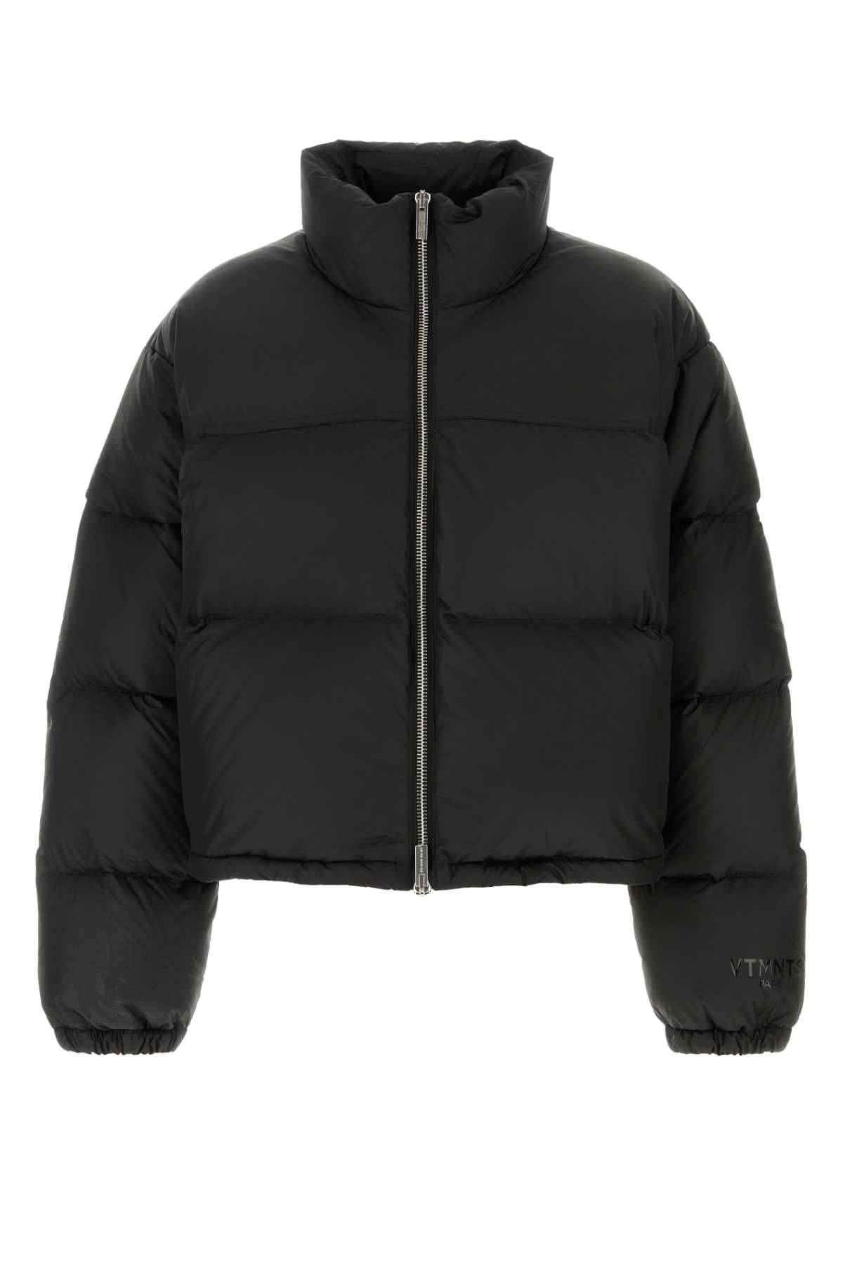 Black polyester down jacket