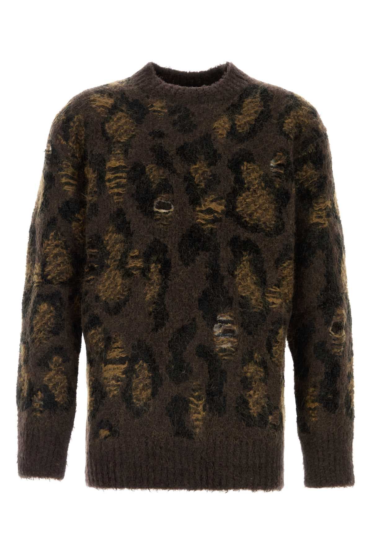 Embroidered wool blend sweater