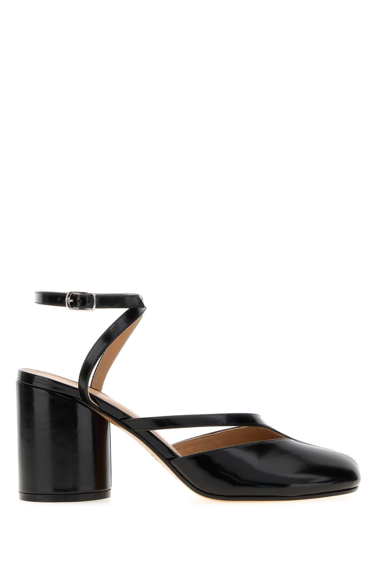 Black leather Tabi pumps