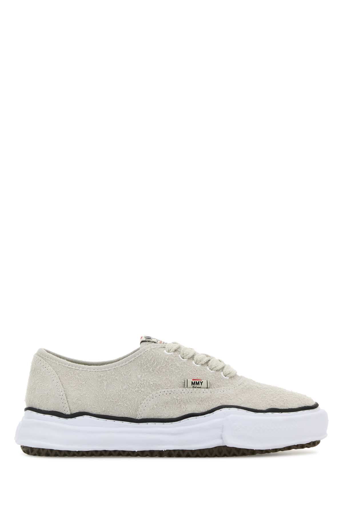 Sand fabric sneaker
