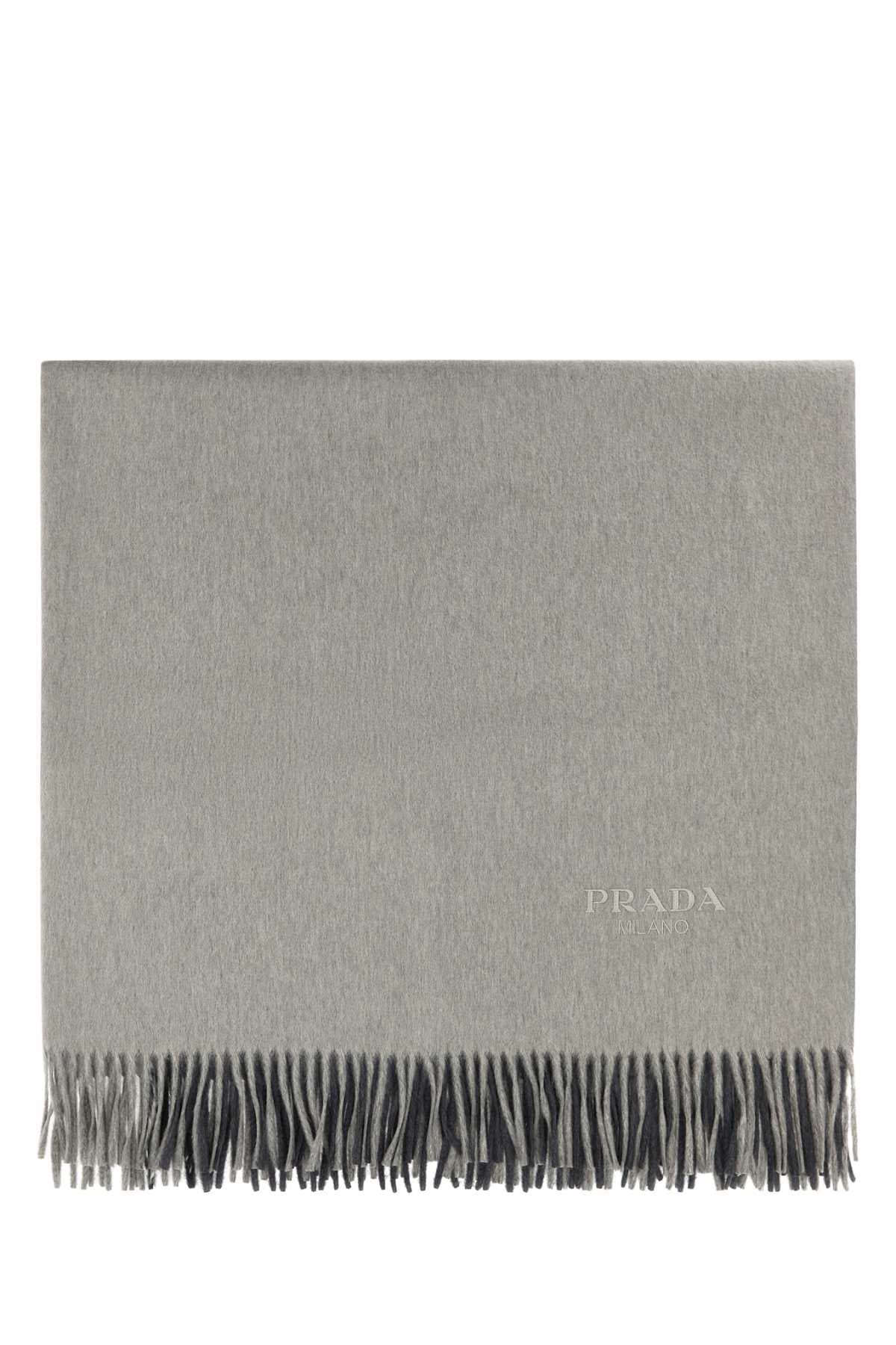 Two-tone cashmere blend blanket
