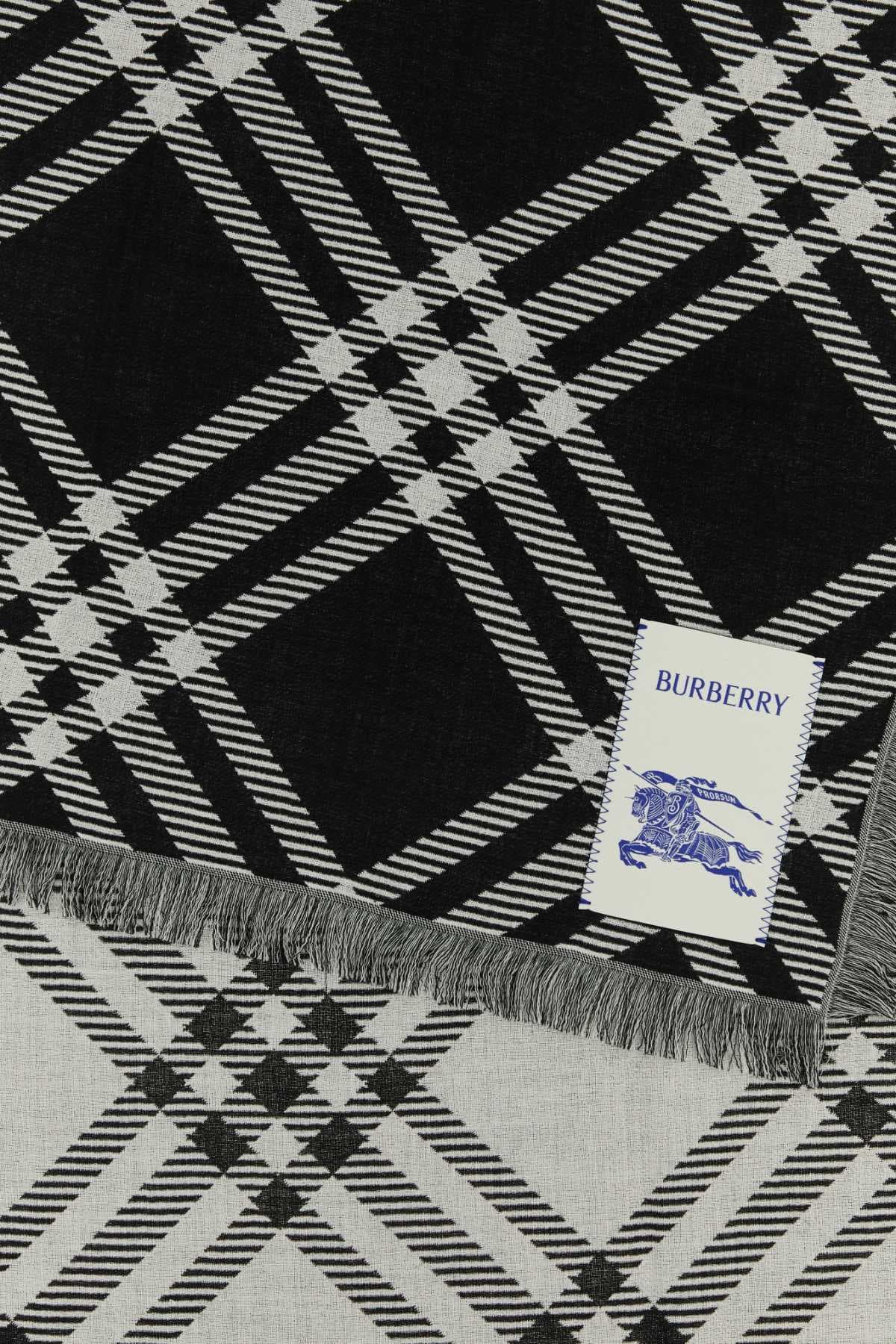 Embroidered wool blend scarf - мініатюра 2