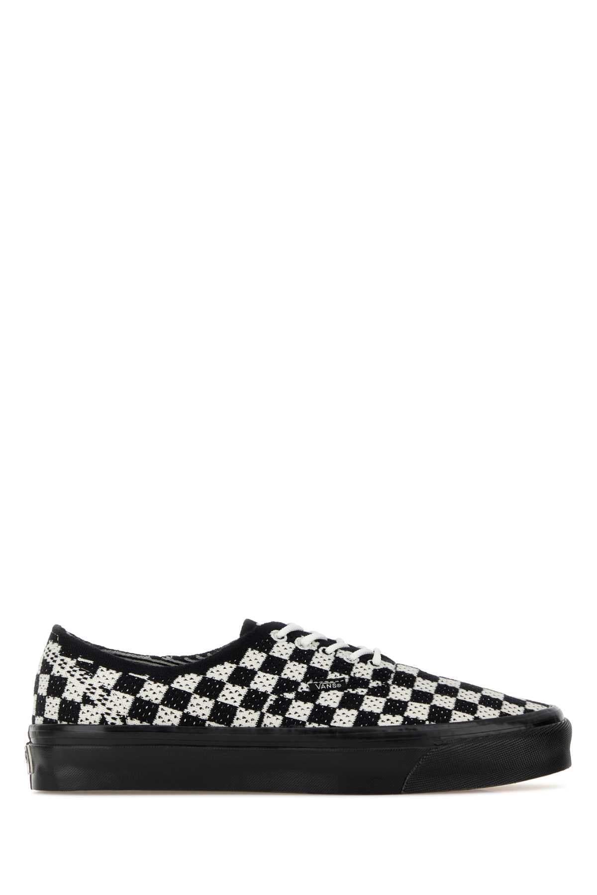 Embroidered canvas Lx Authentic sneakers
