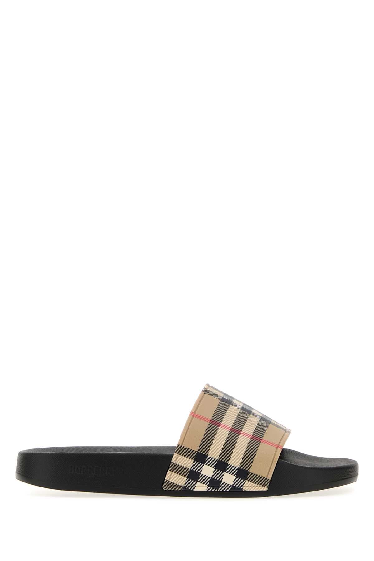 Printed rubber slippers
