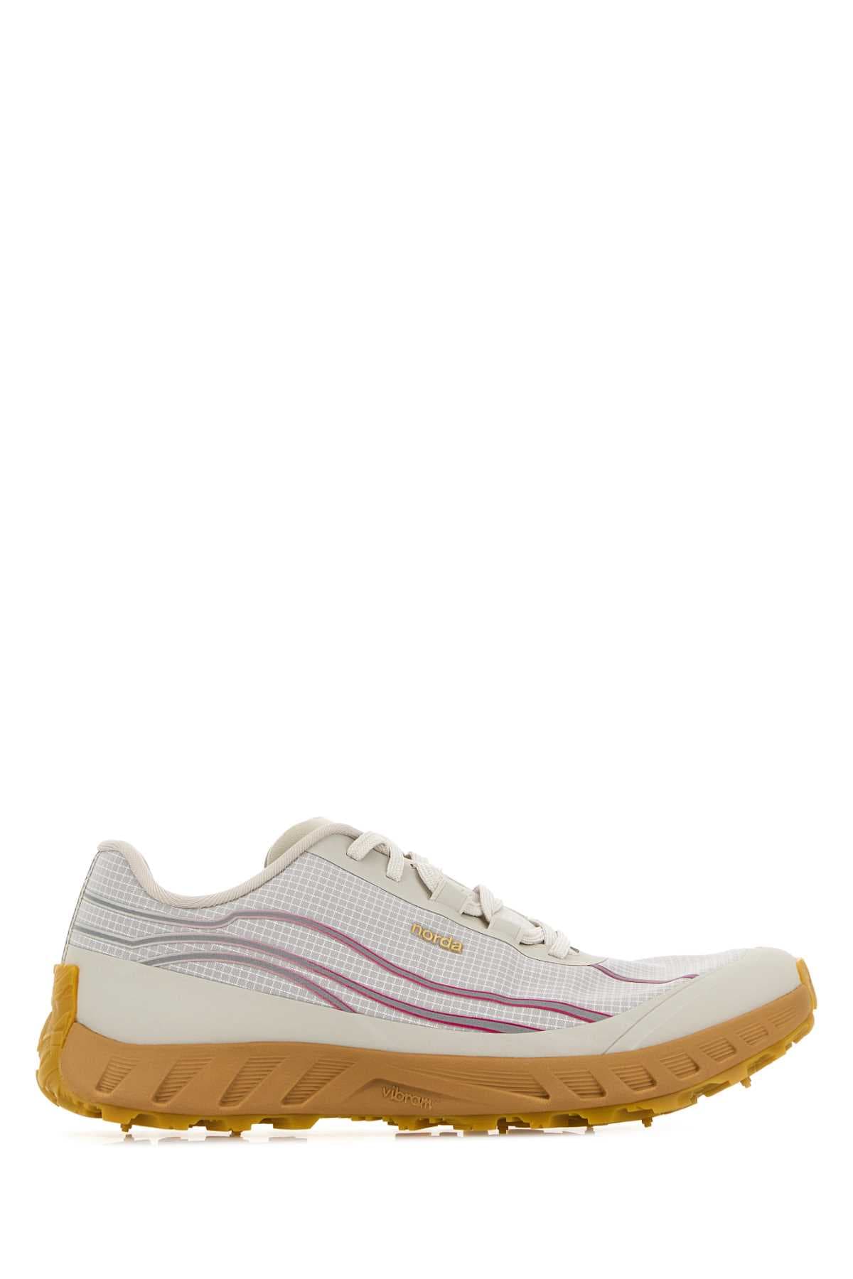 Chalk canvas sneakers