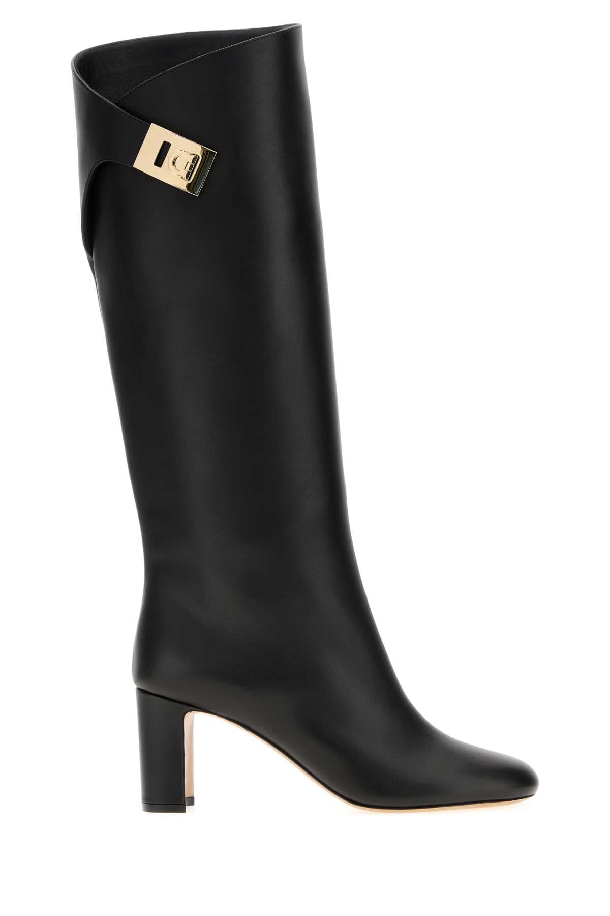 Black leather Elli boots