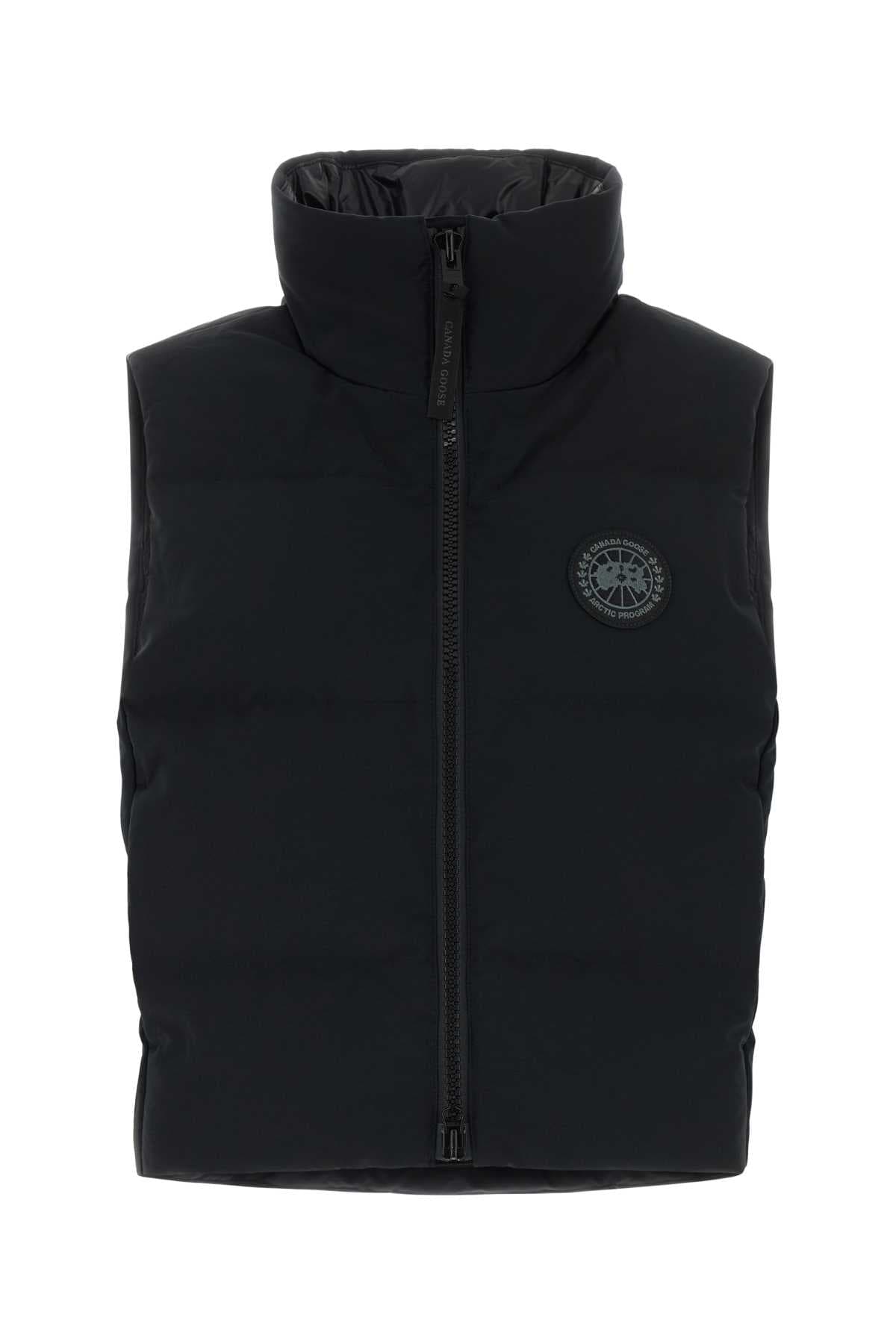Black polyester blend sleeveless Grandview down jacket