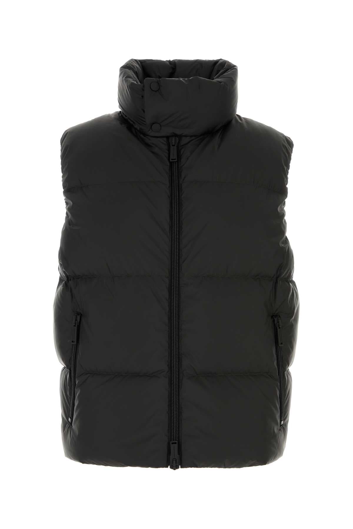 Black nylon sleeveless down jacket