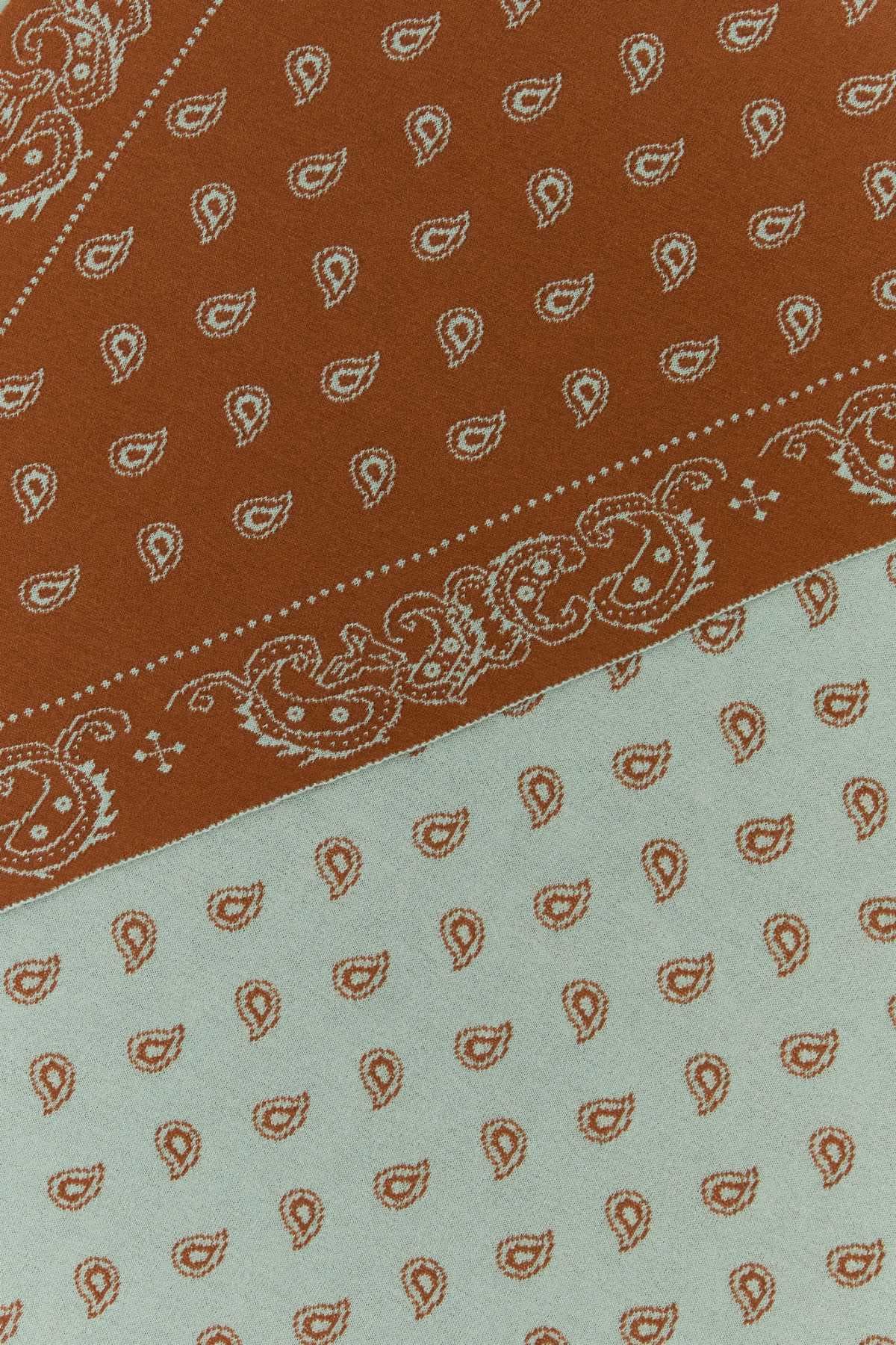Embroidered cotton blend scarf - мініатюра 2