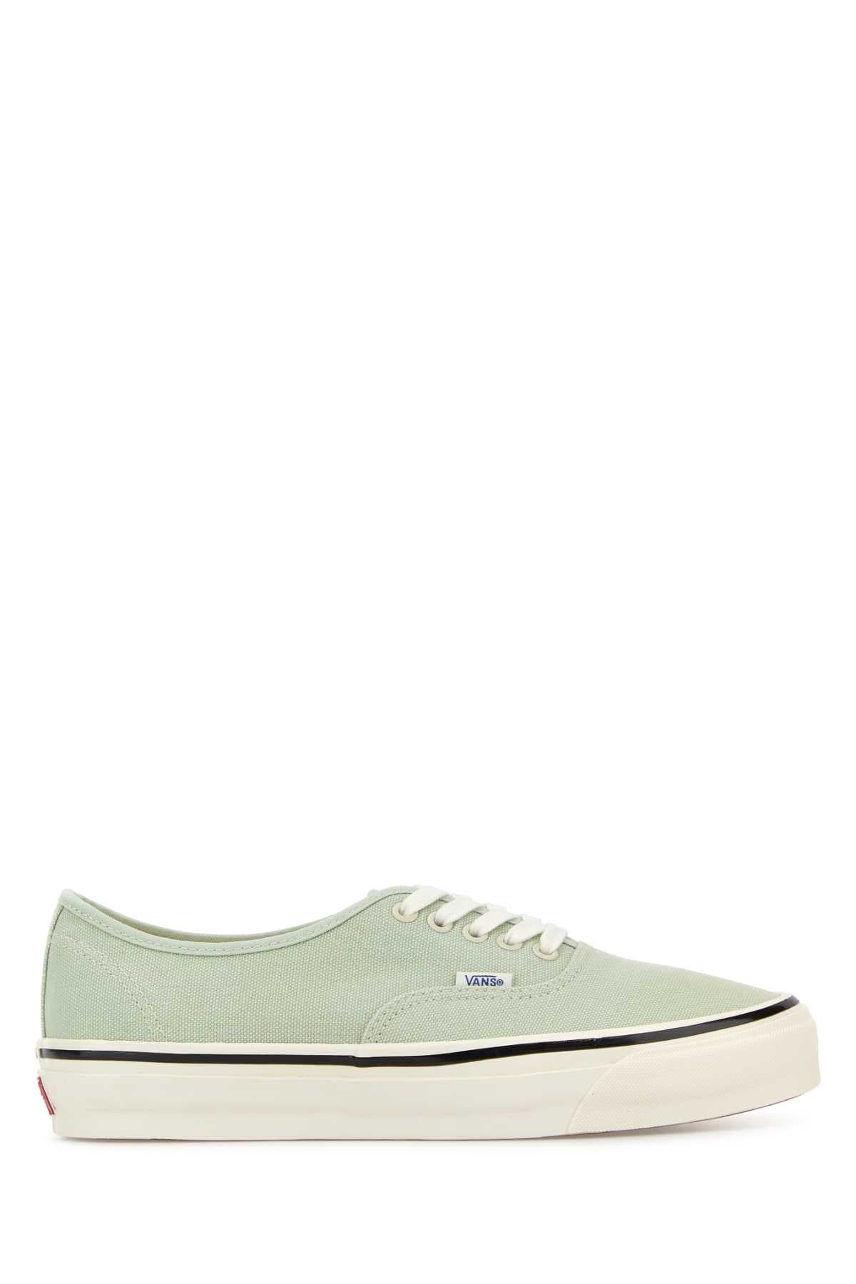 Pastel green canvas LX Authentic sneakers