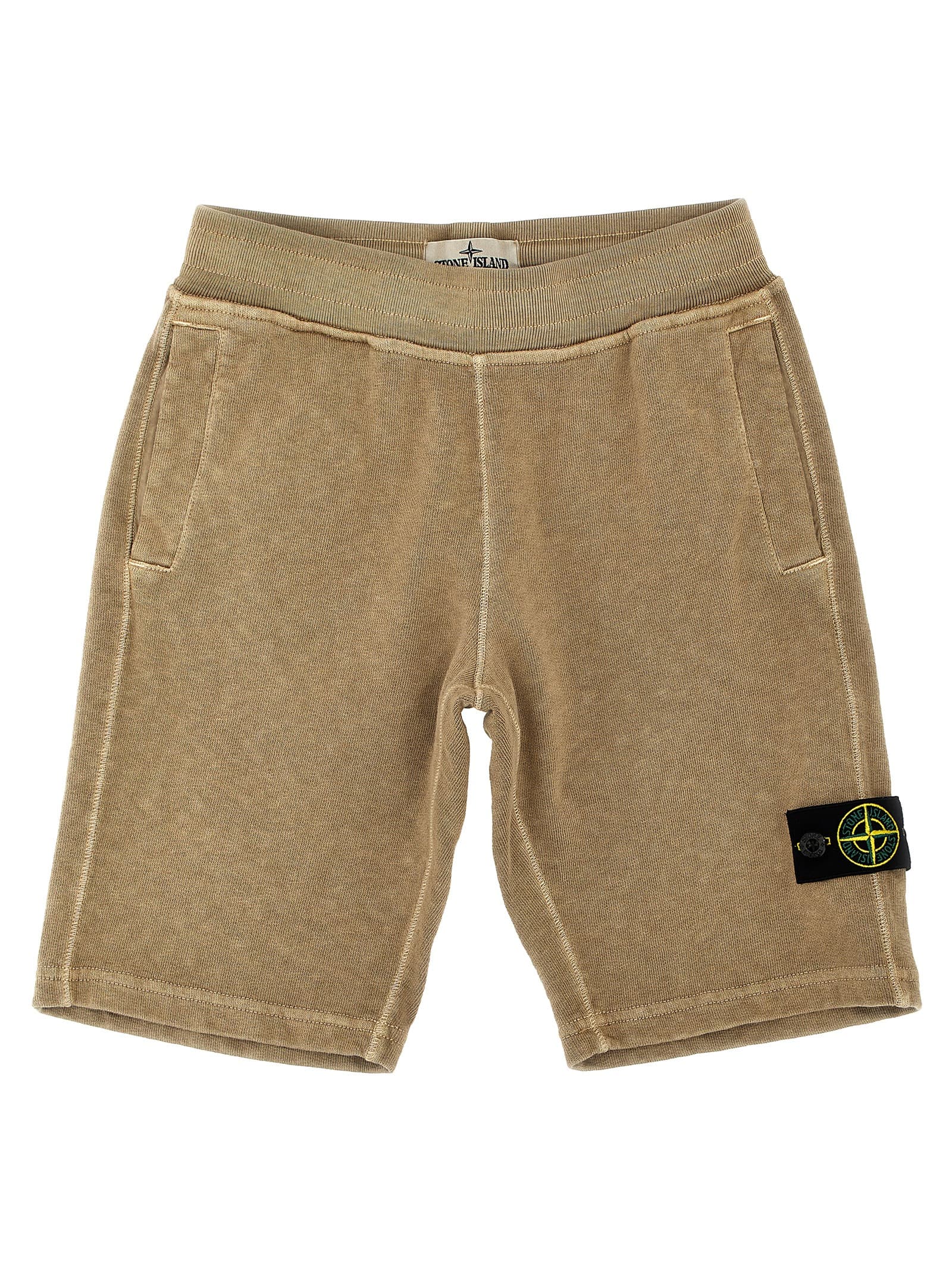 Бермуди з бляшкою з логотипом