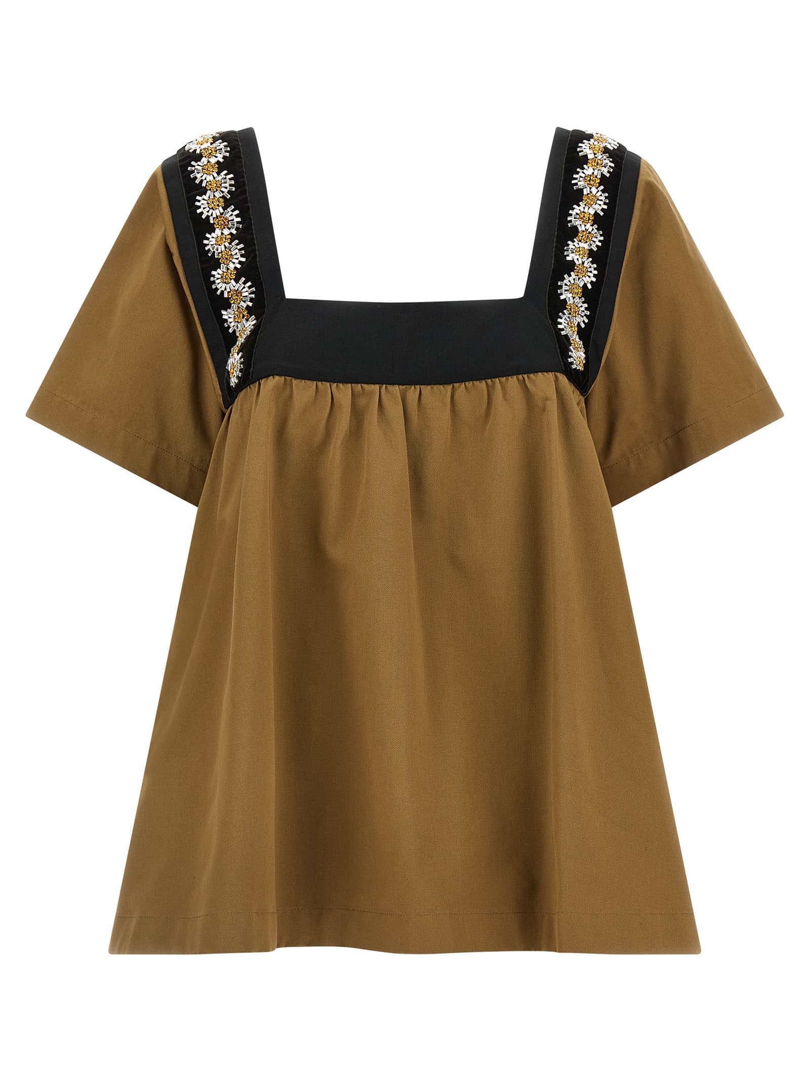 Топ з вишивкою